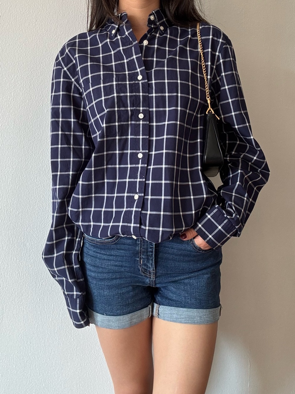 Uniqlo navy blue and white button up shirt